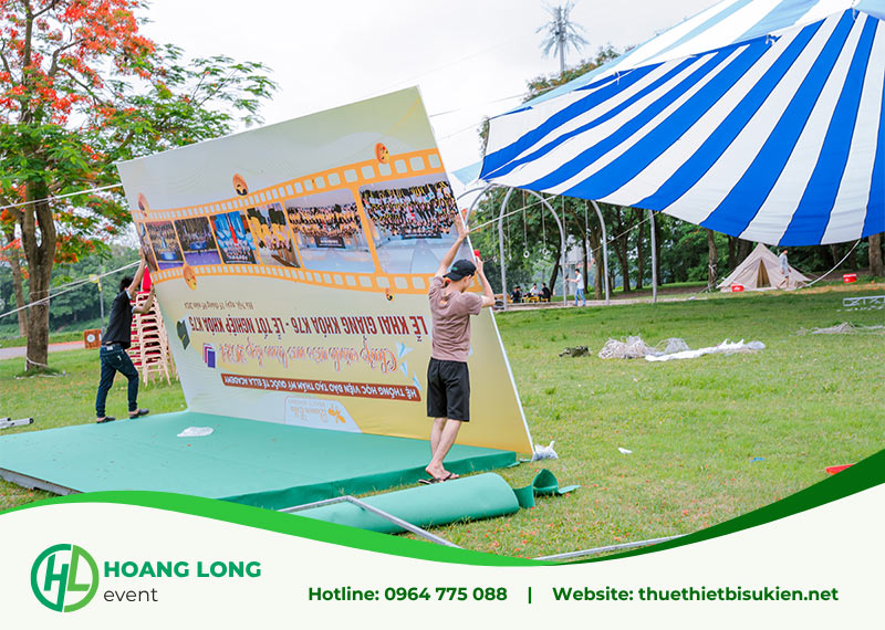 thiết bị tổ chức lễ khai giảng 